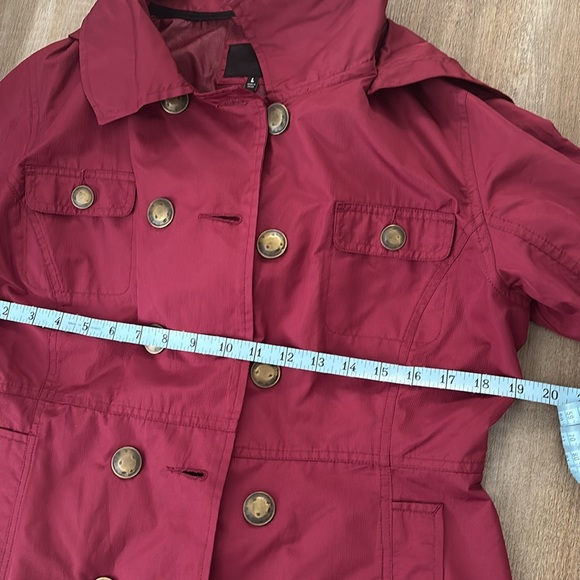 Hurley Raincoat - Picture 10 of 11